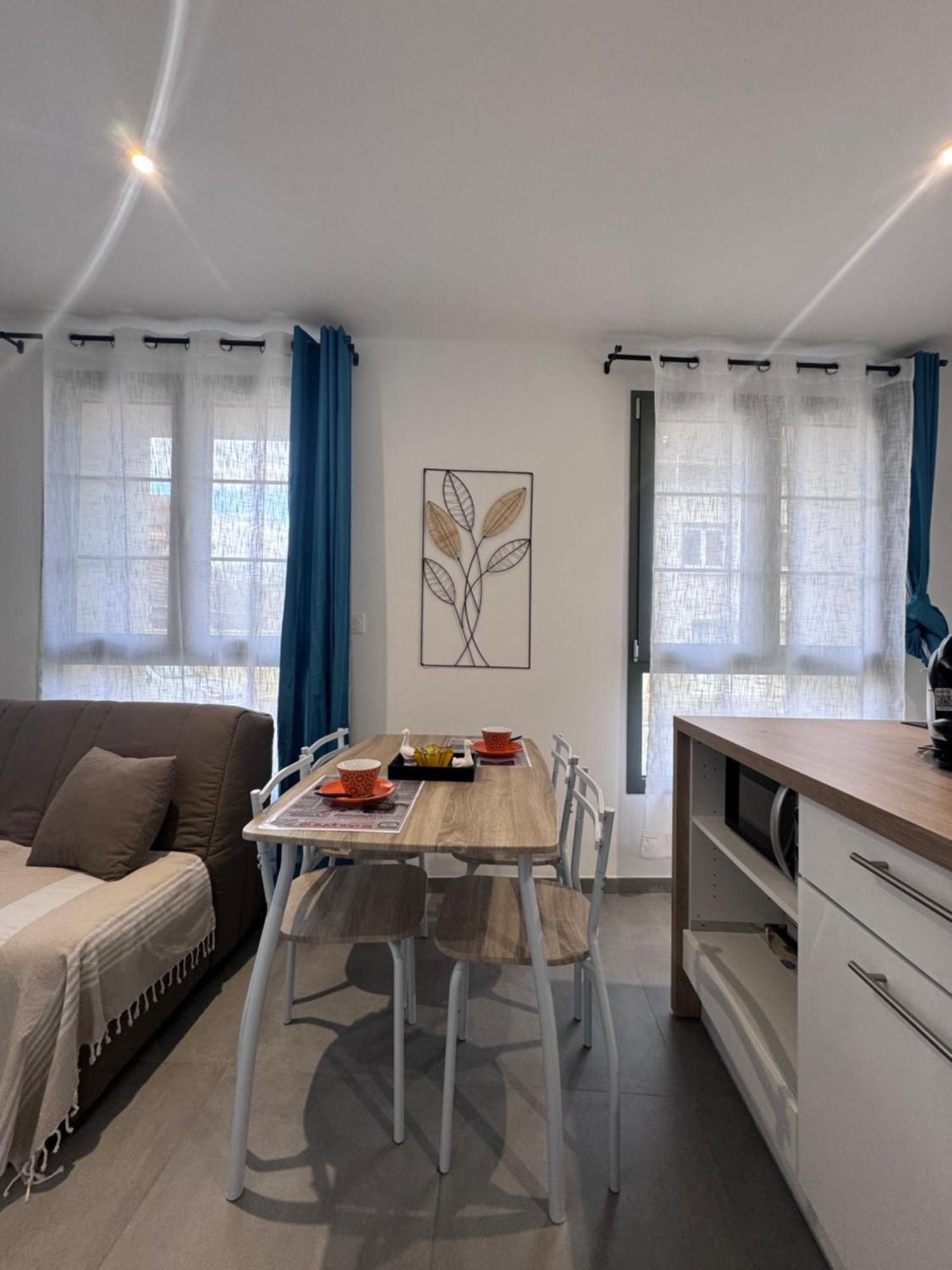 Apartment Neuf, Centre-ville De *